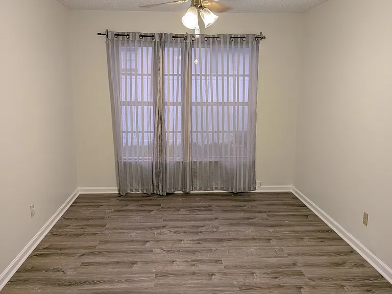 1613 Loghill Pl — Photo 31
