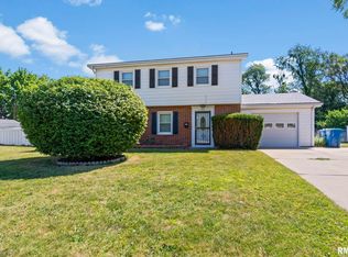 2112 N 24th St, Springfield, IL 62702