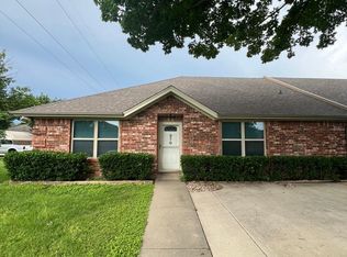 970 Austin Ct, Weatherford, TX 76086