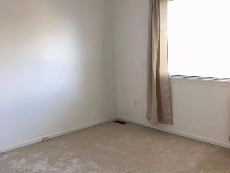4171 Inglewood Dr — Photo 16