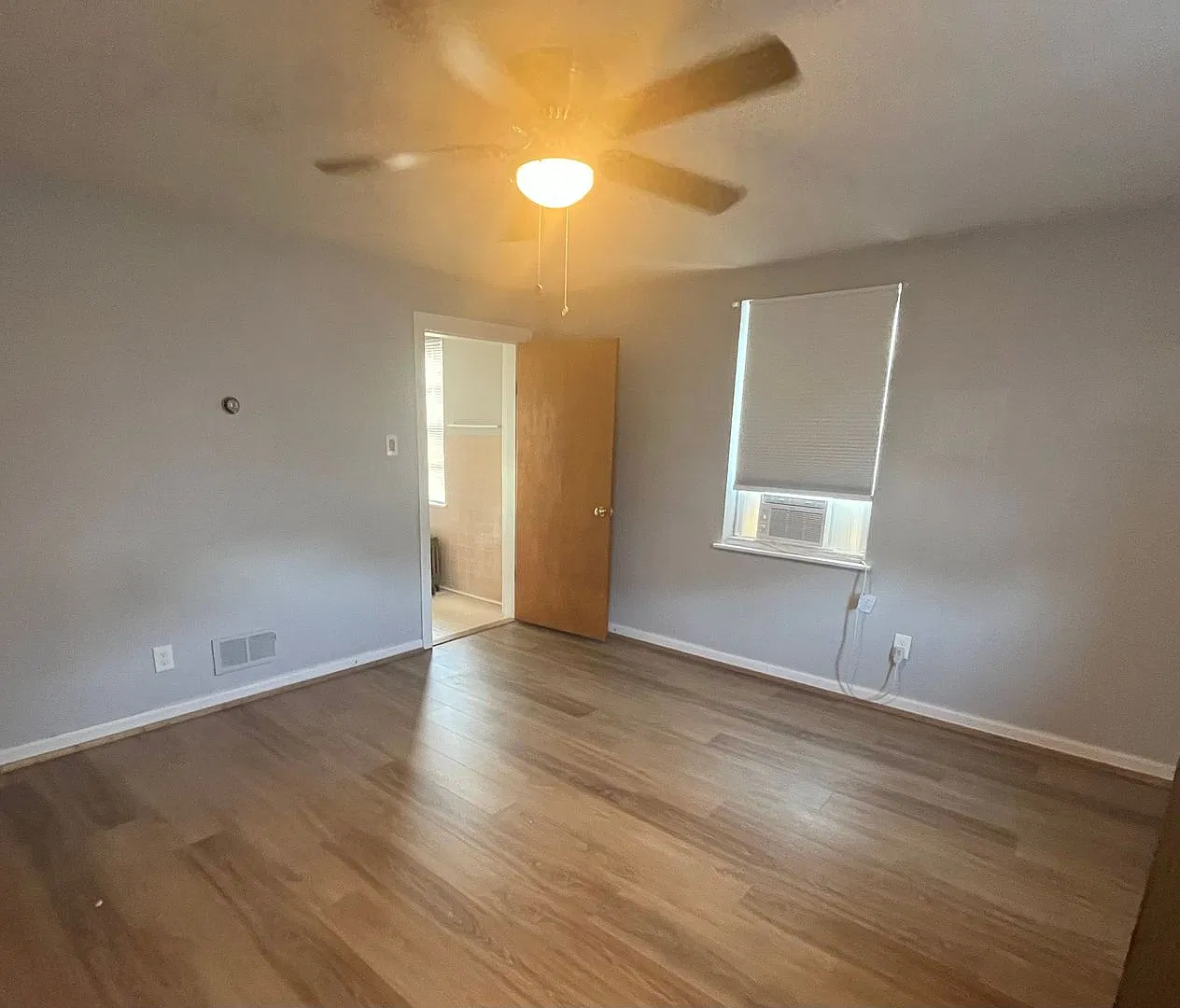 1710 Clawson — Photo 4