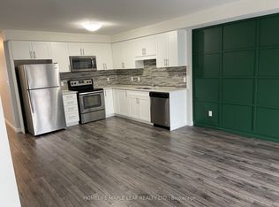 42 W Acres Cres E #15, Kitchener, ON N2N 3G8