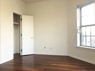 Rented by Empire Deeds LLC 