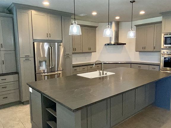 4th image of 1218 E Pineshadows Dr