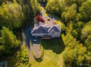795 Summerhill Dr, Sedro Woolley, WA 98284