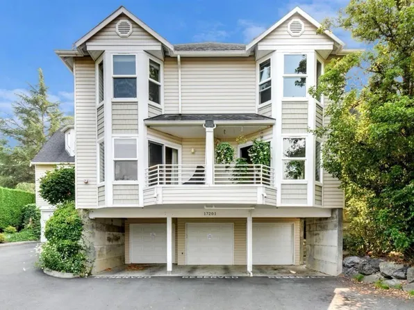 17201 127th Pl NE APT 102, Woodinville, WA 98072