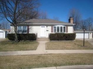 2845 37th Pl, Highland, IN 46322