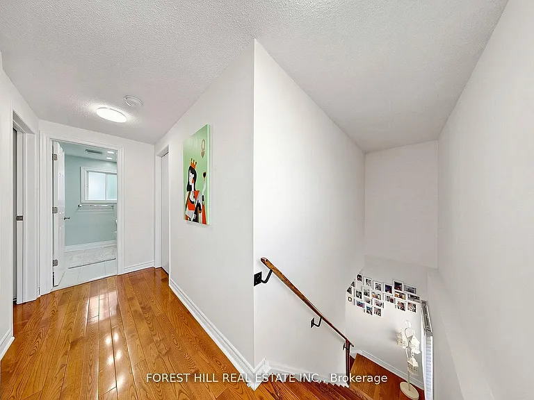 44 Lund St N #MAIN SECOND — Photo 17