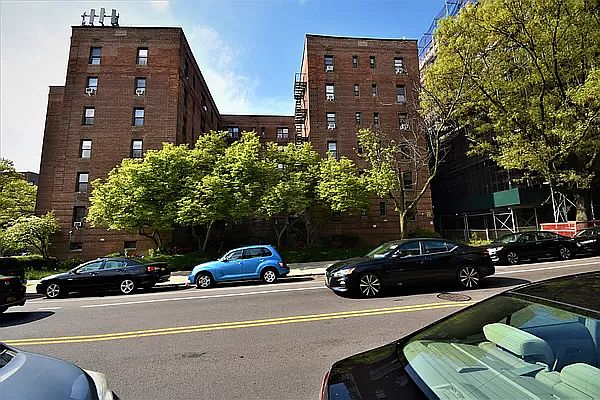 1st image of 144-11 Sanford Ave #2J