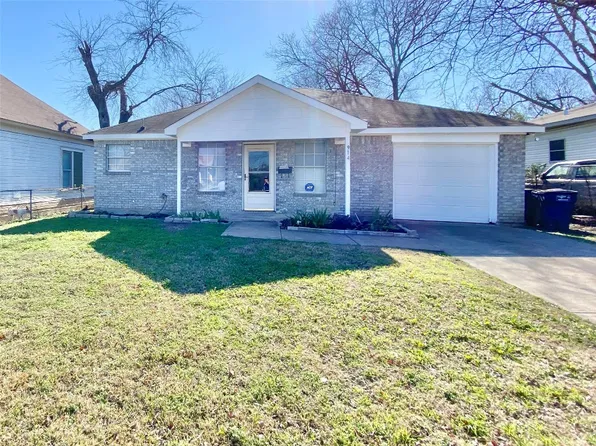 914 E Hattie St, Fort Worth, TX 76104