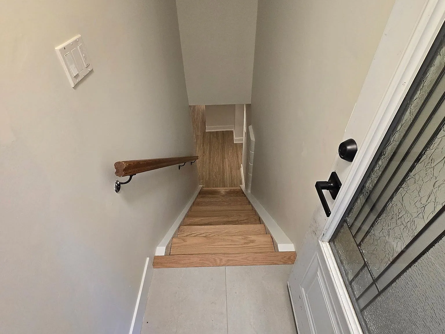 2 bed, $1,800 — Photo 2