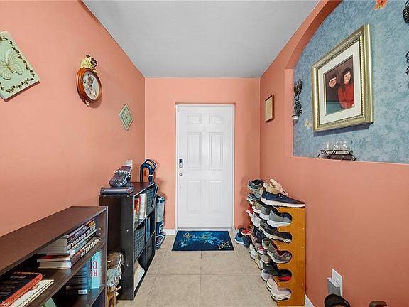 2nd image of 724 Evening Shade LN