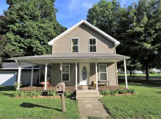 325 W 4th St, Constantine, MI 49042