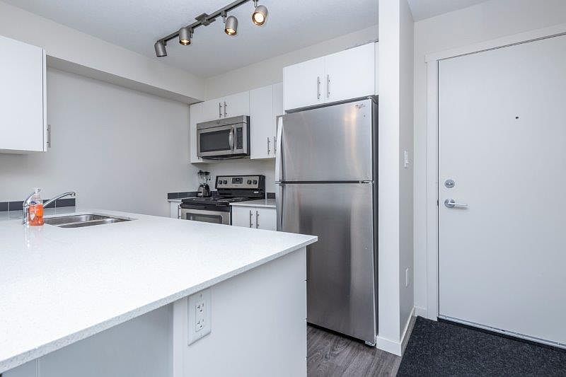 Calgary Apartment for rent - 1 Bedroom — photo 2