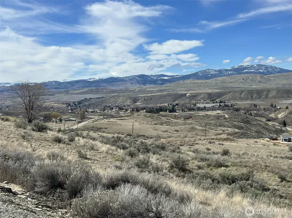 4 Valley View Road, Tonasket, WA 98855