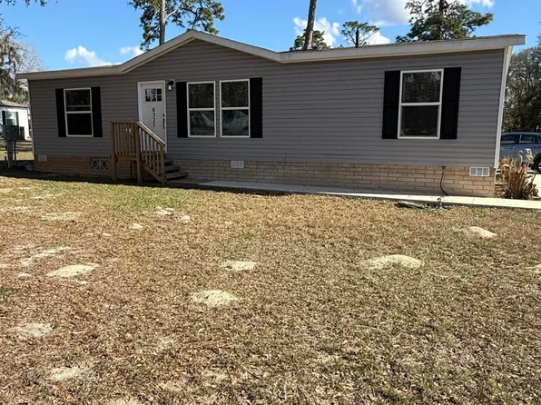 8325 N Fairgrove Ter, Dunnellon, FL 34433