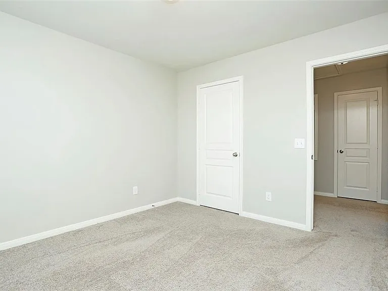 1123 Cloud Croft Ln — Photo 25