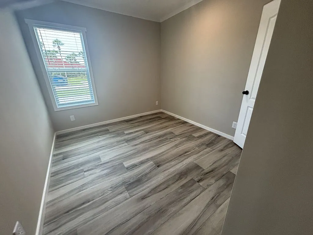 2 bed, 2.0 bath, 1356 sqft, $1,599 — Photo 4