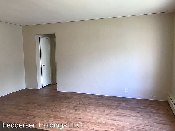 5th image of 2100 Pleasant Ave #201