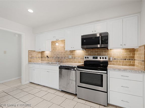 5th image of 4003 Pond St