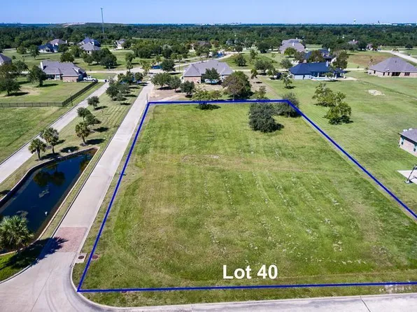 6403 Dow Reef Dr, Beach City, TX 77523