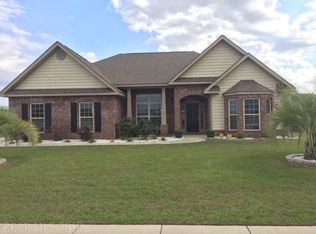 652 Parish Lakes Dr, Foley, AL 36535