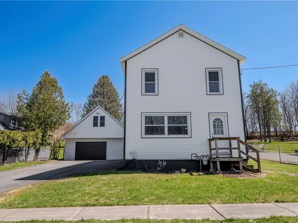 156 Elmwood Ave, Waterville, NY 13480