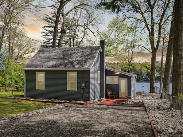 5168 Muskego Dr, Newaygo, MI 49337