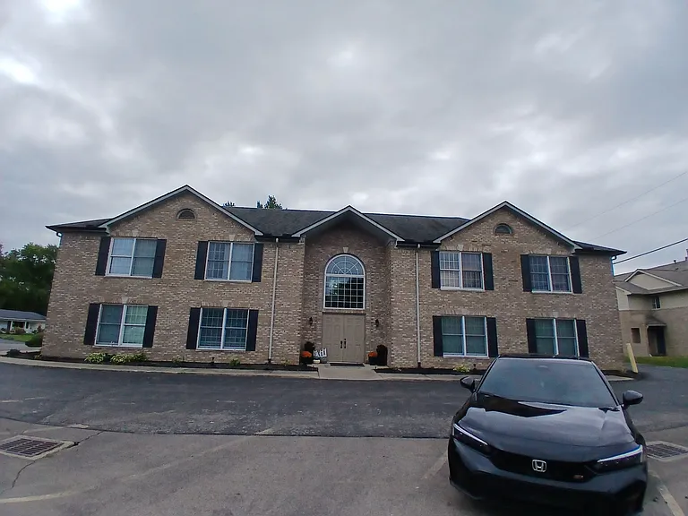 2011 S Lakeman Dr — Photo 2