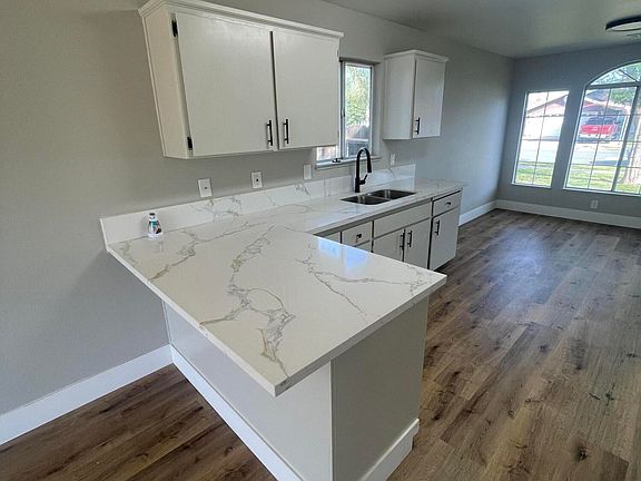 5th image of 1441 Souza Street