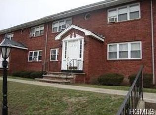 21 Route 17 APT 6, Tuxedo Park, NY 10987