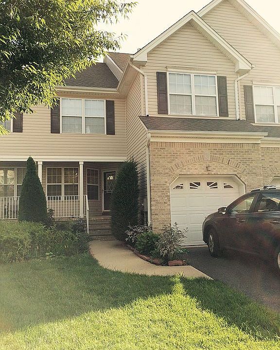 1st image of 75 Heatherwood Dr