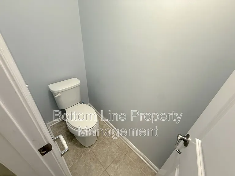 7562 Red Mulberry Way — Photo 24