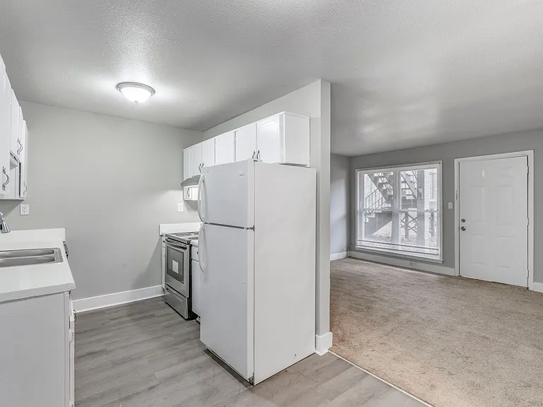Park Fairfax Apartments — Photo 12