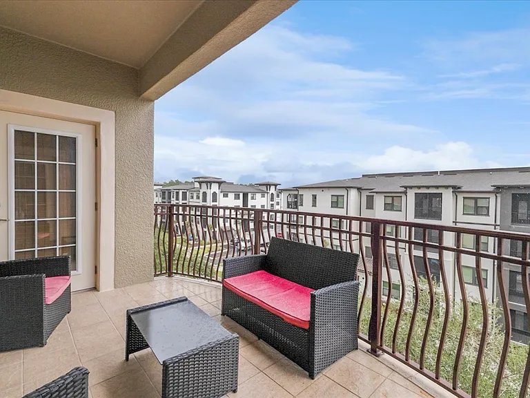 424 Luna Bella Ln #432 — Photo 27