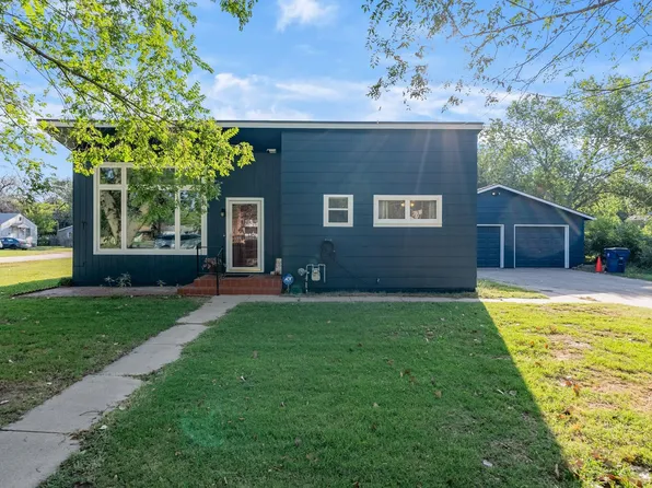 1054 N Gow St, Wichita, KS 67203