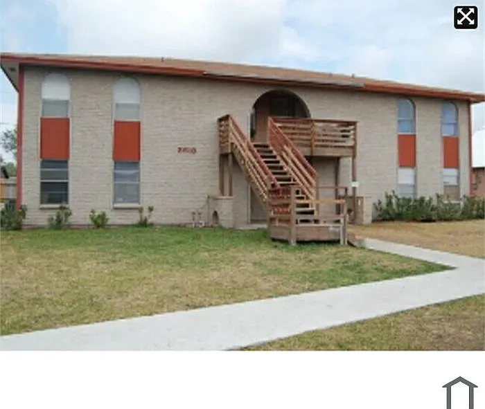 2 bed, 1.5 bath, $1,190 — Photo 2