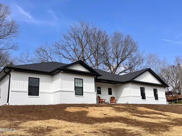 1408 Mernie Dr, Jefferson City, MO 65109