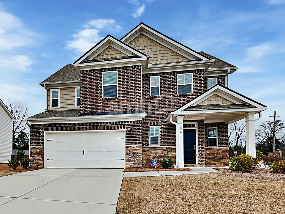 222 Vista Way