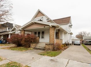 927 Rogers St, Toledo, OH 43605