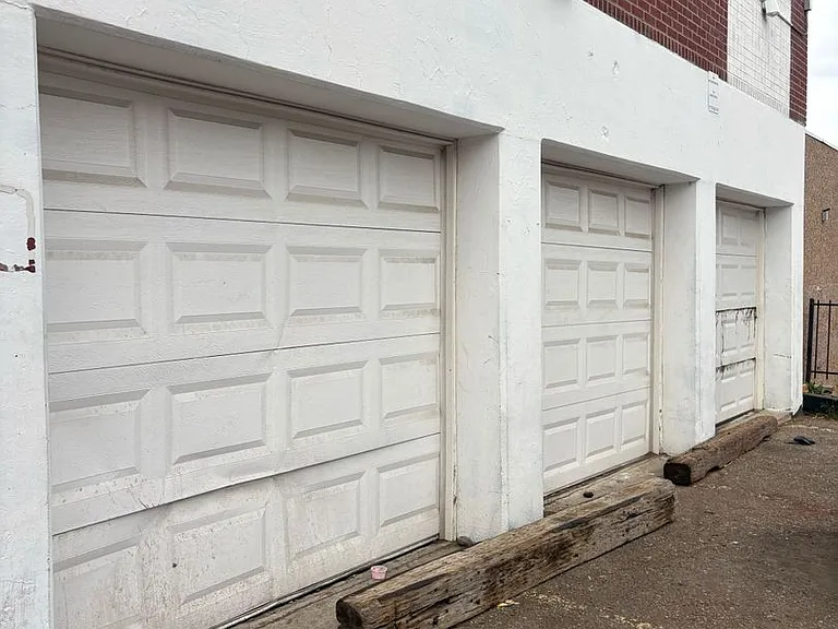 1475 Macon St — Photo 2