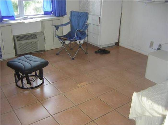 2nd image of 7300 Ocean Ter APT 309