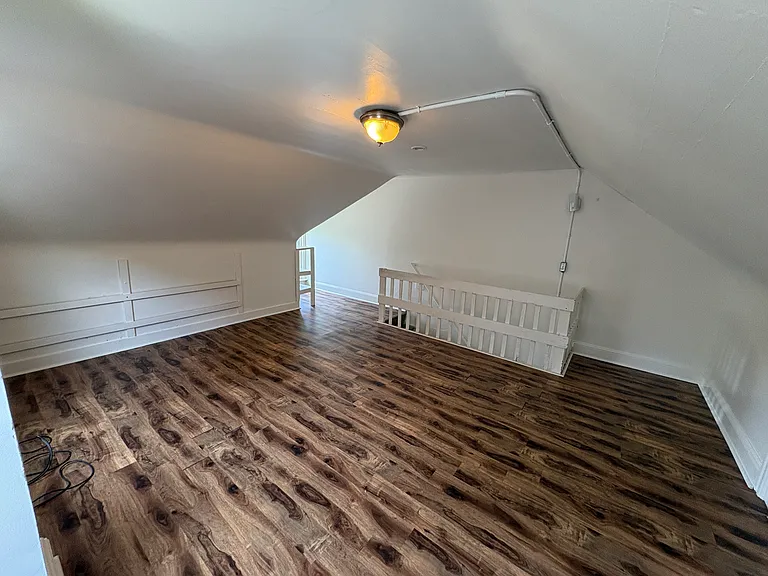 137 Woodland Ave — Photo 21