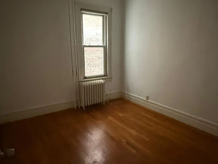 1859 Matthews Ave #1 — Photo 8