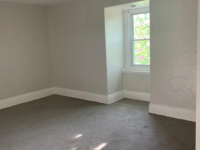 303 Miltenberger St — Photo 16