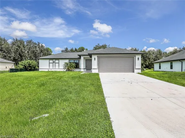 442 Windermere DR, LEHIGH ACRES, FL 33972