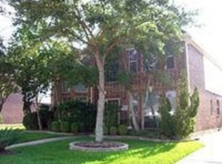 2911 Rothbury Dr, Pearland, TX 77584