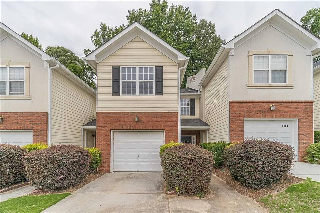 3 bed, 2.5 bath, 1530 sqft, $2,000 — Photo 1