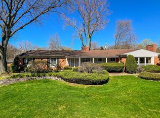 6966 Sandalwood Dr, Bloomfield Hills, MI