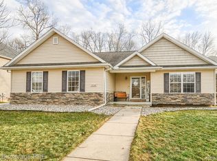 4206 Oak St, Grand Blanc, MI
